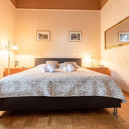 Apartments Vila Golf - Flucher Turizem ロガシュカ・スラティナ エクステリア 写真